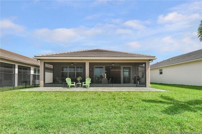 Building Photo - 11933 SW Coral Cove Pkwy