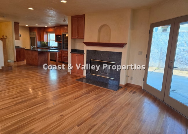 Building Photo - South Salinas Home for RENT!!!