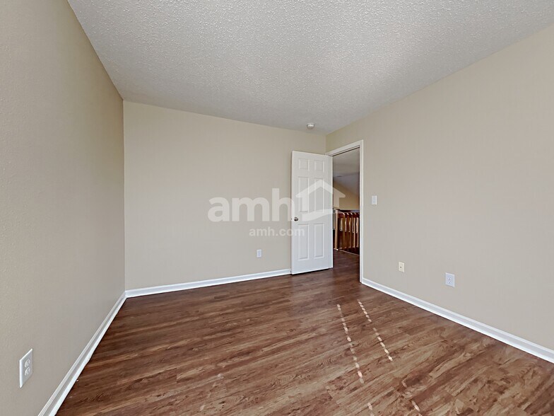 Building Photo - 11946 Sapling Cir