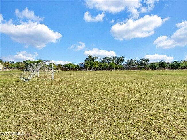 Building Photo - 1330 S Aaron