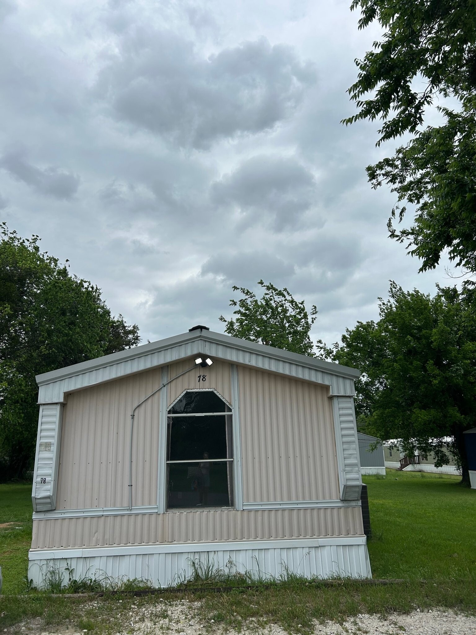 Building Photo - 4329 W Park Row Blvd