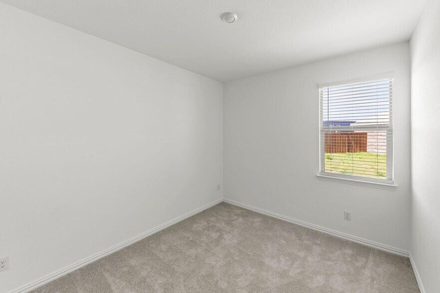 Building Photo - 1228 Ipkiss Ave