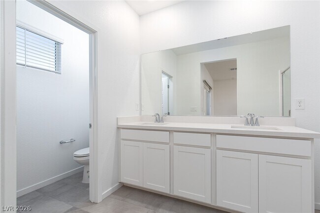 Building Photo - 9583 Noah Pointe Ave