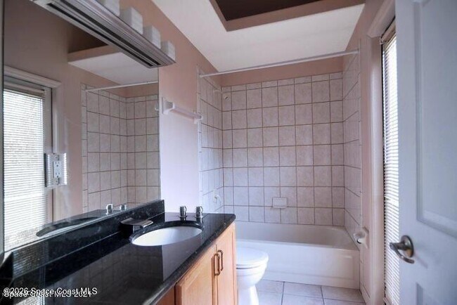 Building Photo - 704 Samuel Chase Ln