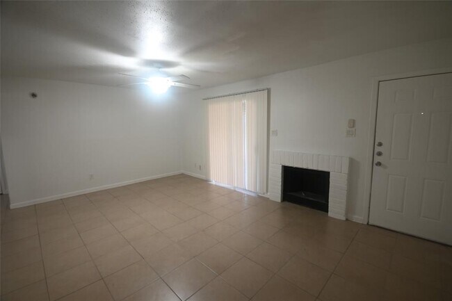 Building Photo - 12603 Ashford Meadow Dr