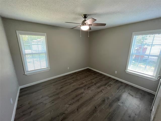 Building Photo - 9415 Musgrave Dr