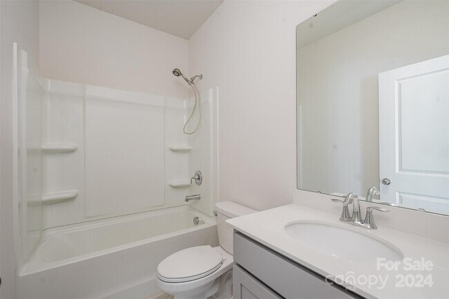 Building Photo - 15115 Moulin Court Dr