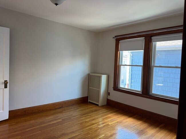 Building Photo - 358 Eastern Ave