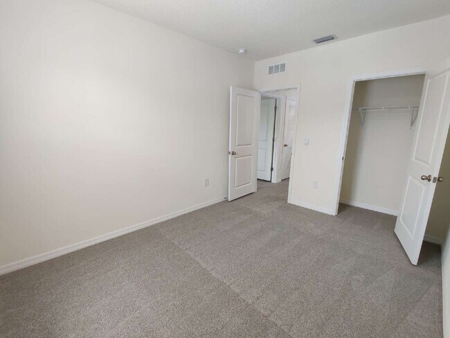 Building Photo - 7527 Cypress Walk Dr