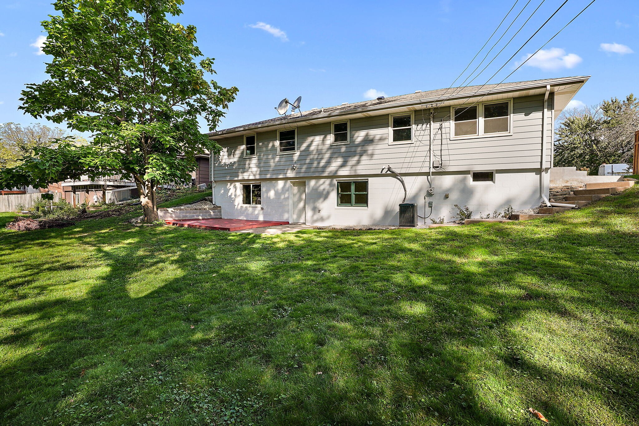 Building Photo - 7961 59th Ave N