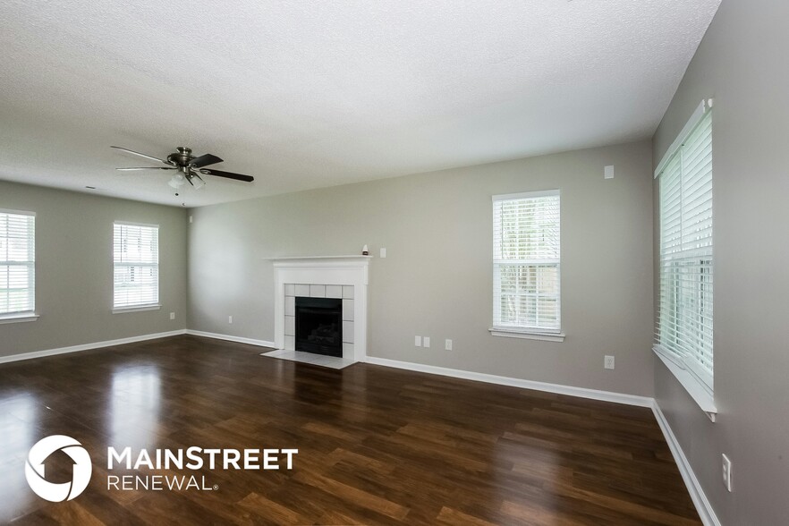 Building Photo - 6415 Goldenblush Cir