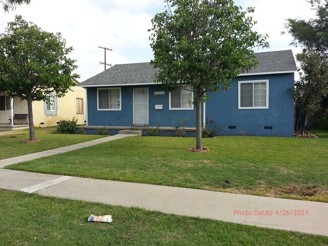 Building Photo - 10237 Muroc St