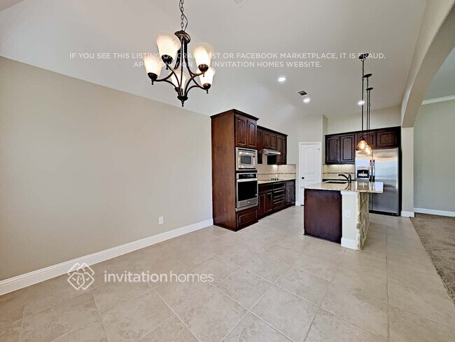 Building Photo - 1639 St Croix St