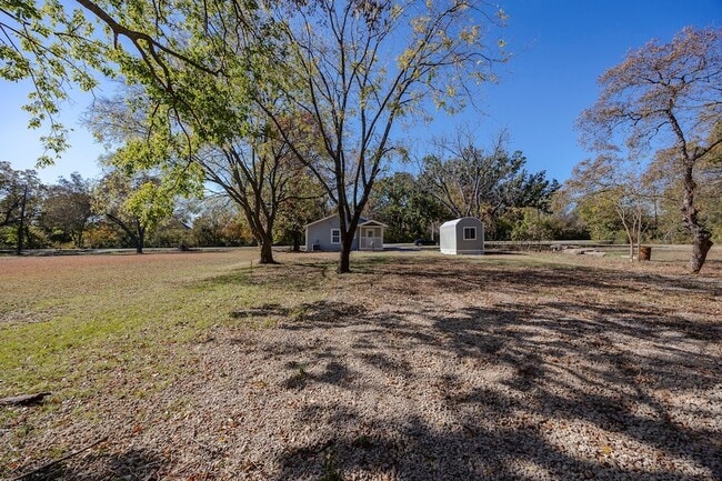 Building Photo - 9910 Dalrock Rd