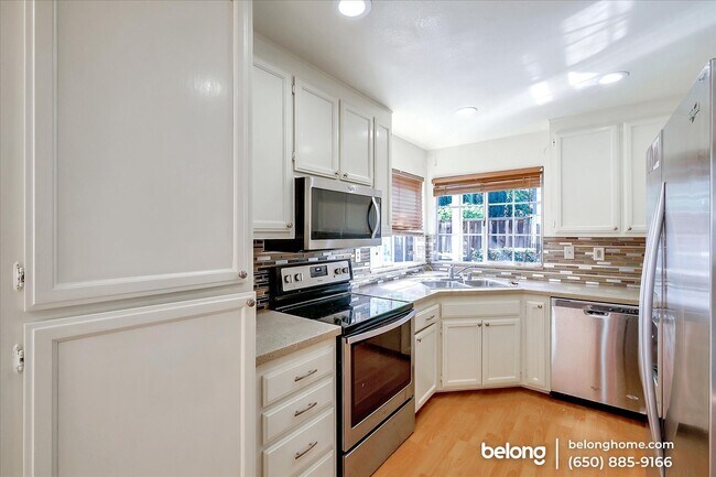 Building Photo - 6153 Potrero Dr