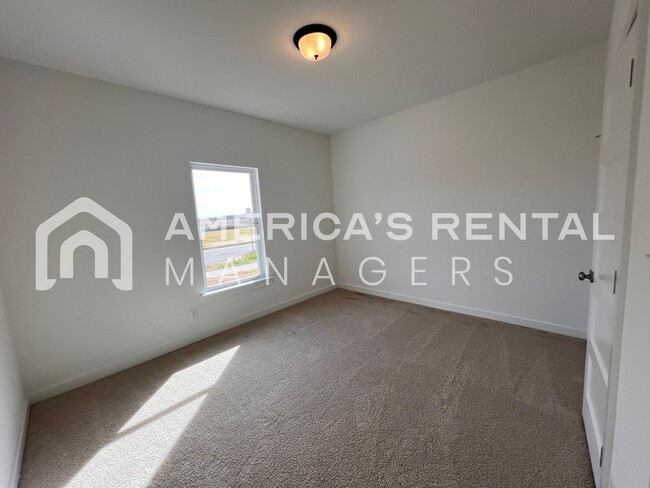 Building Photo - New Construction Home for Rent in Robertsdale, AL!!!