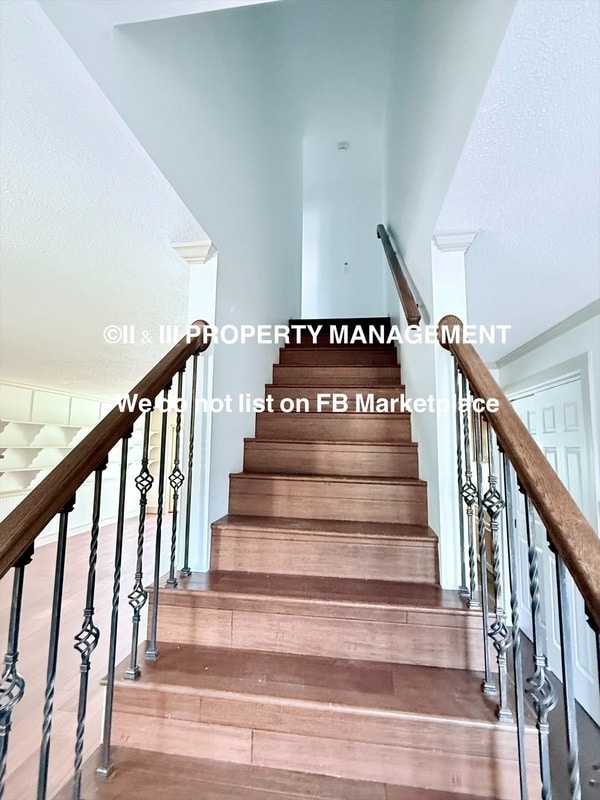 Building Photo - 8602 W 84th St