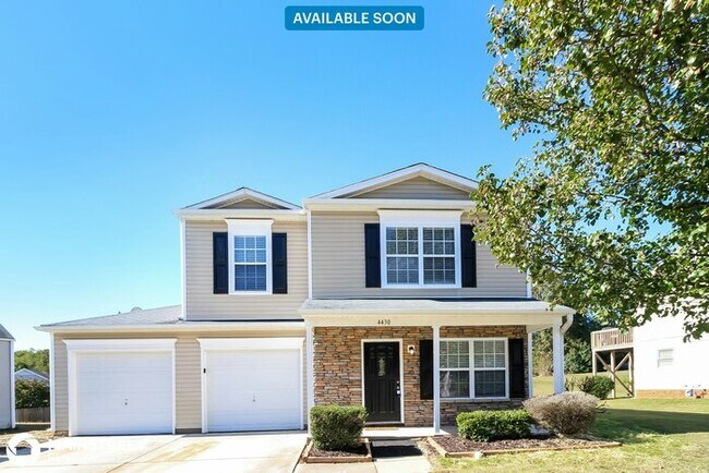 Primary Photo - 4430 Canaan Place Dr, Winston-Salem, NC 27105