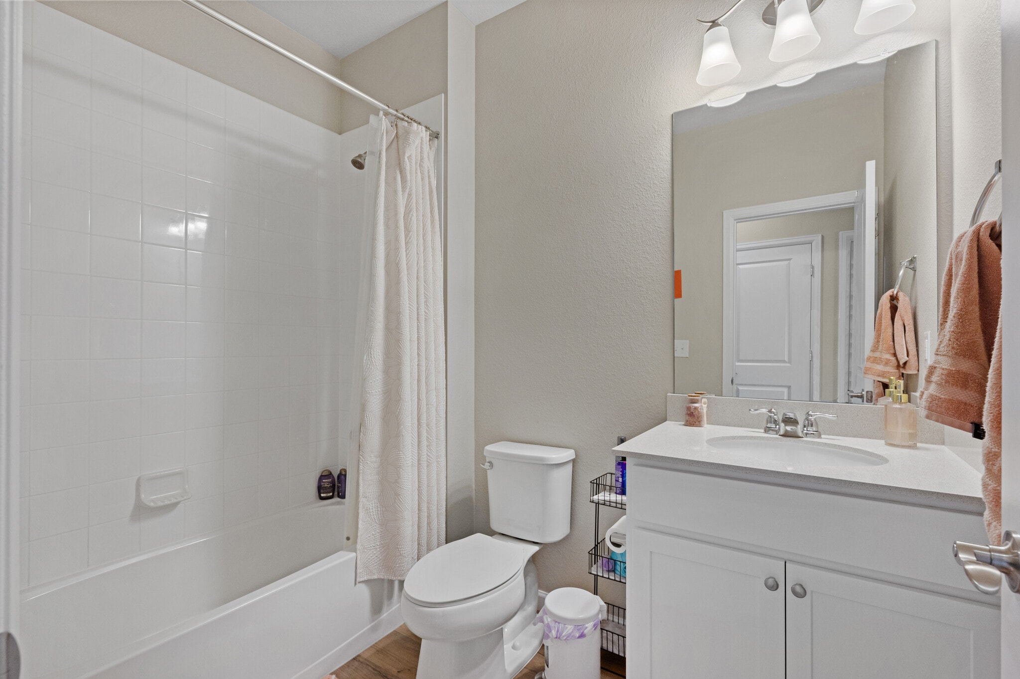 Building Photo - 1837 S Poplar Ct