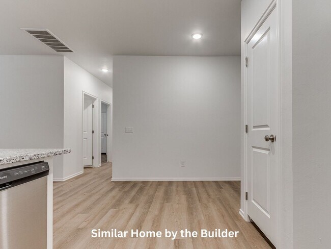 Building Photo - New 3 Bedroom Home for Rent – Modern Finishes + 2-Car Garage