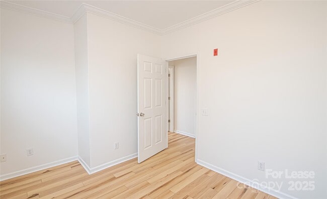 Building Photo - 14849 Santa Lucia Dr