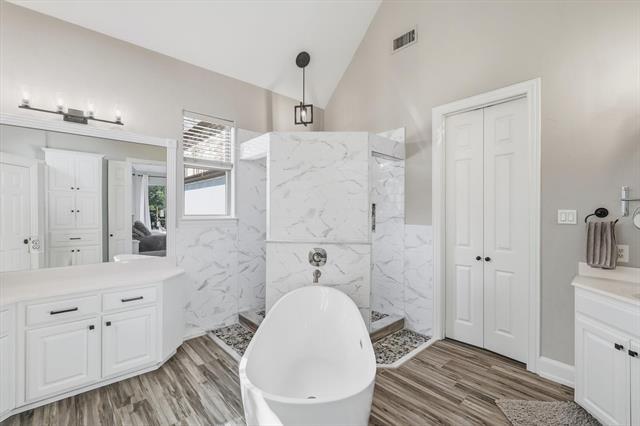 Building Photo - 7889 Steeplechase Cir