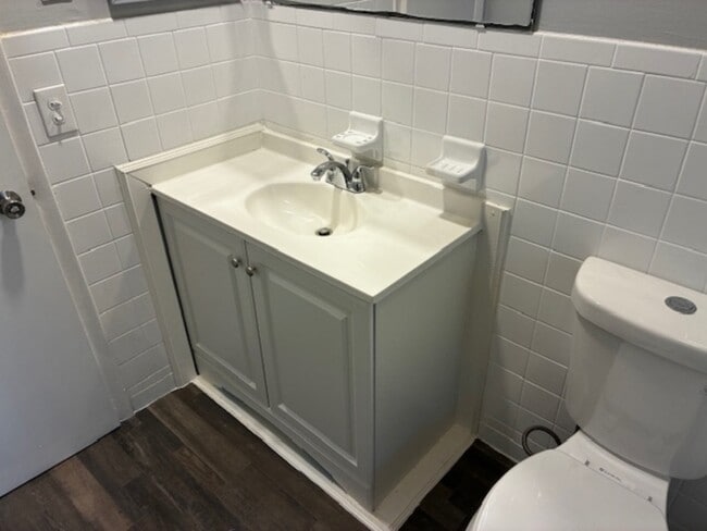 Building Photo - 1160 Comanche St