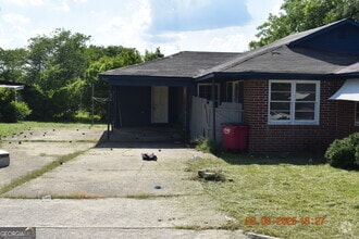 Building Photo - 803 Grosso Ave