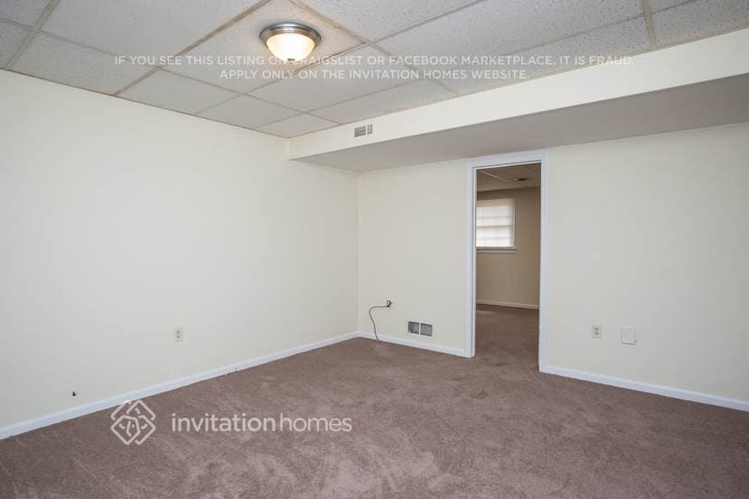 Building Photo - 2251 Rock Creek Dr