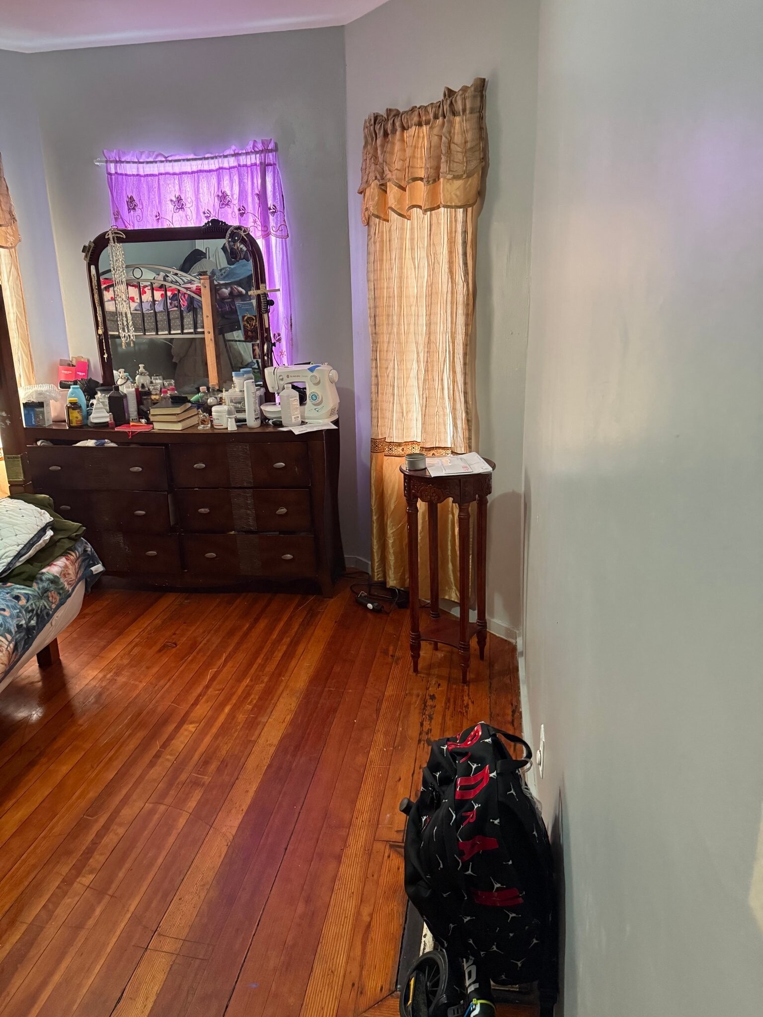 Building Photo - 167 Walnut St