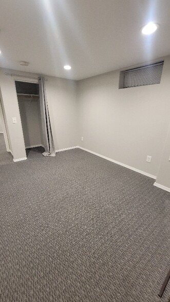 Building Photo - 4335 S 50th St