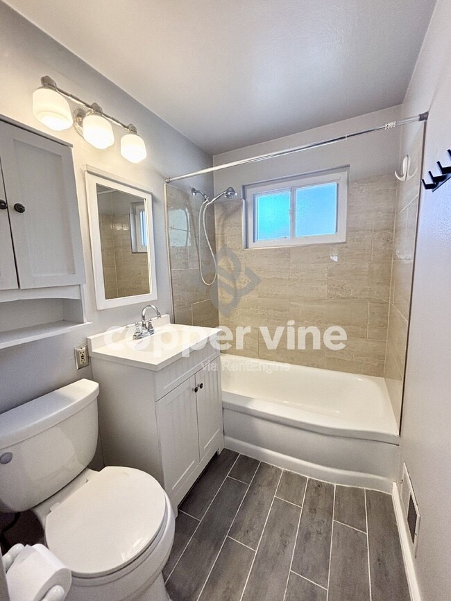 Building Photo - 6628 Eaton St