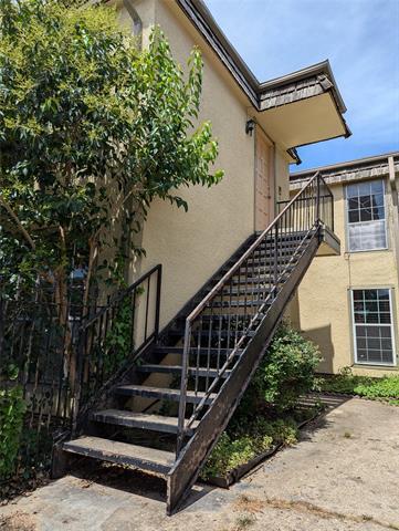 Primary Photo - 8560 Park Ln