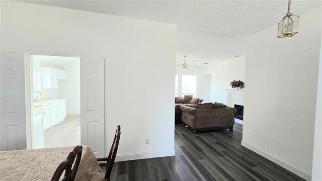 Building Photo - 2621 Ash Creek