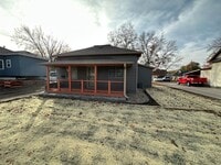 Building Photo - Newly Renovated 2 Bed House in Rock Valley...