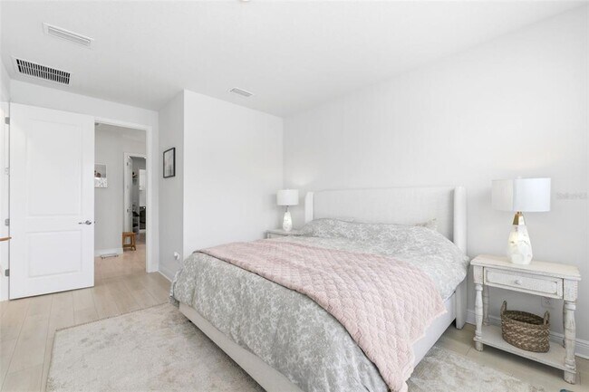 Building Photo - 28905 Orange Berry Dr