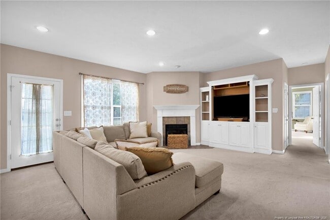 Building Photo - 5650 Murphy Rd