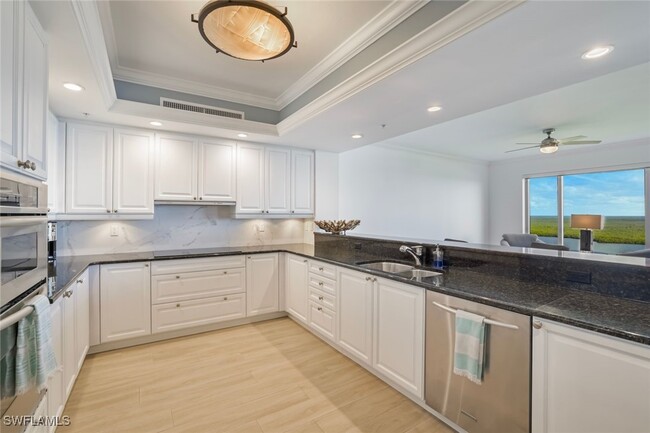 Building Photo - 1050 Borghese Ln