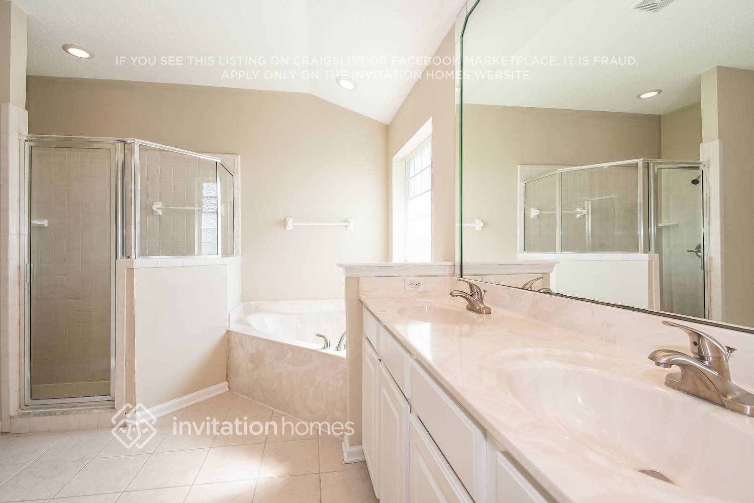 Building Photo - 14766 Fern Hammock Dr