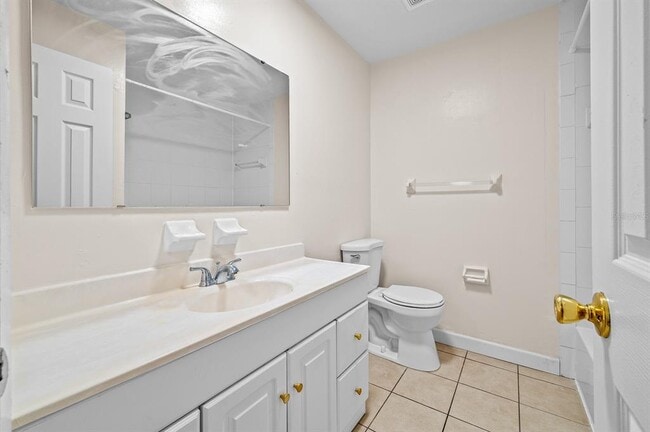 Building Photo - 7209 SW 45th Pl