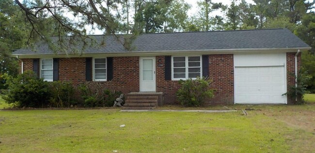 Primary Photo - 107 Queens Rd