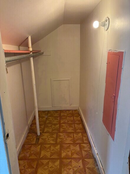 Bedroom Closet - 8 Pine St