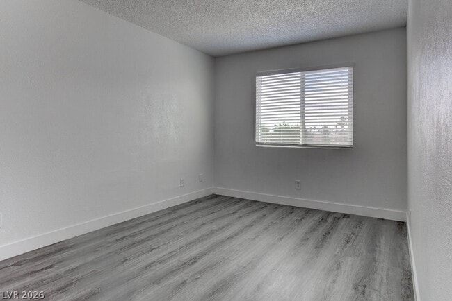 Building Photo - 921 Snug Harbor St