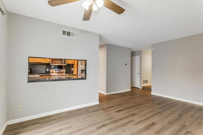 Building Photo - San Jose 4 Bedroom with Solar Power & Central A/C