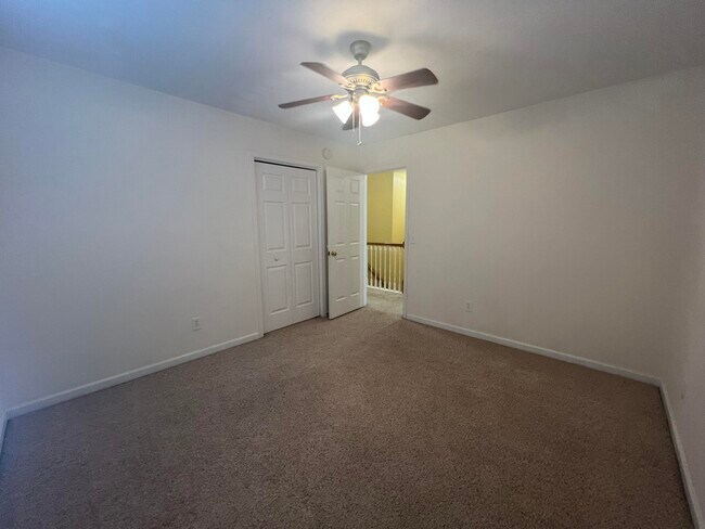 Building Photo - 565 Batty Way
