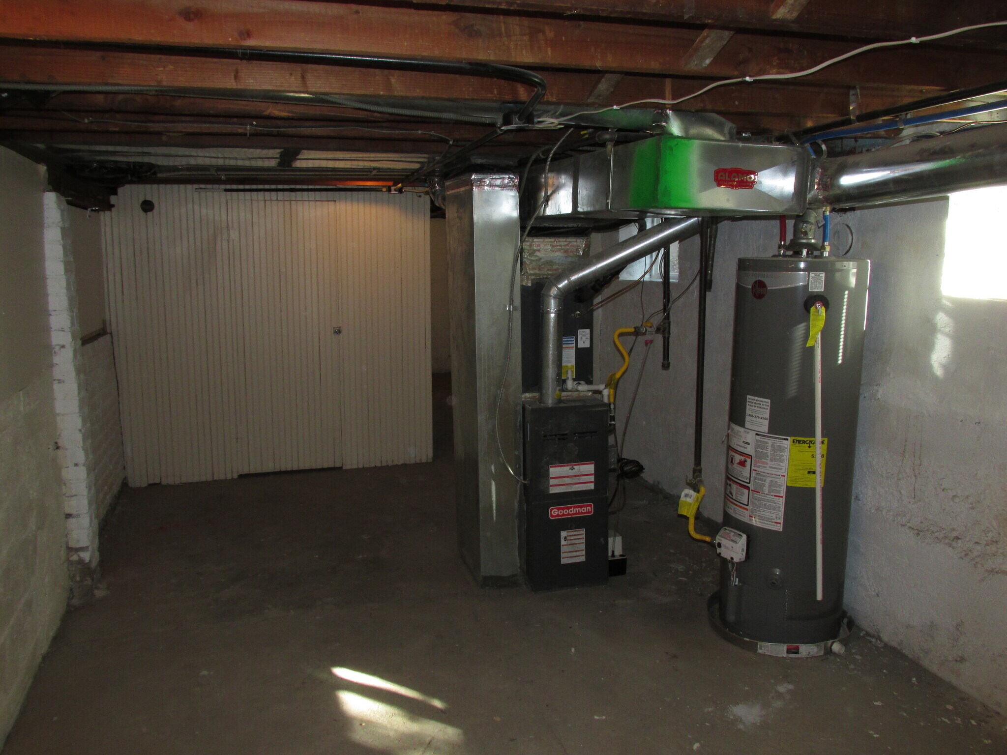 Basement - 3532 Garfield St