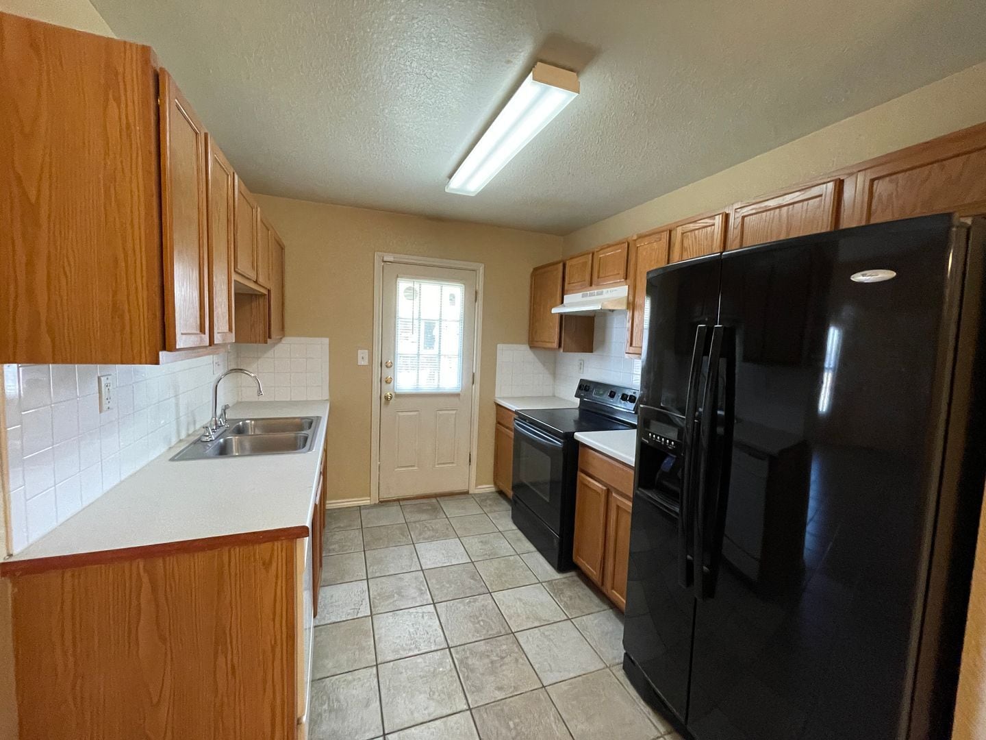 Building Photo - 5000 John David Dr