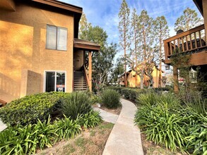 Building Photo - PET FRIENDLY One Bedroom Condo in a Peacef...