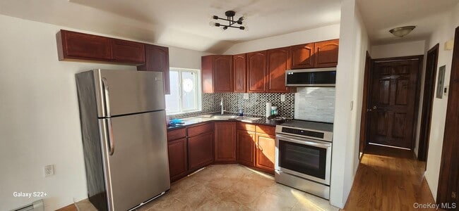 Primary Photo - 219-23 114th Rd