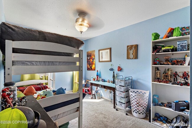 Building Photo - 2020 N Kentucky Derby Dr